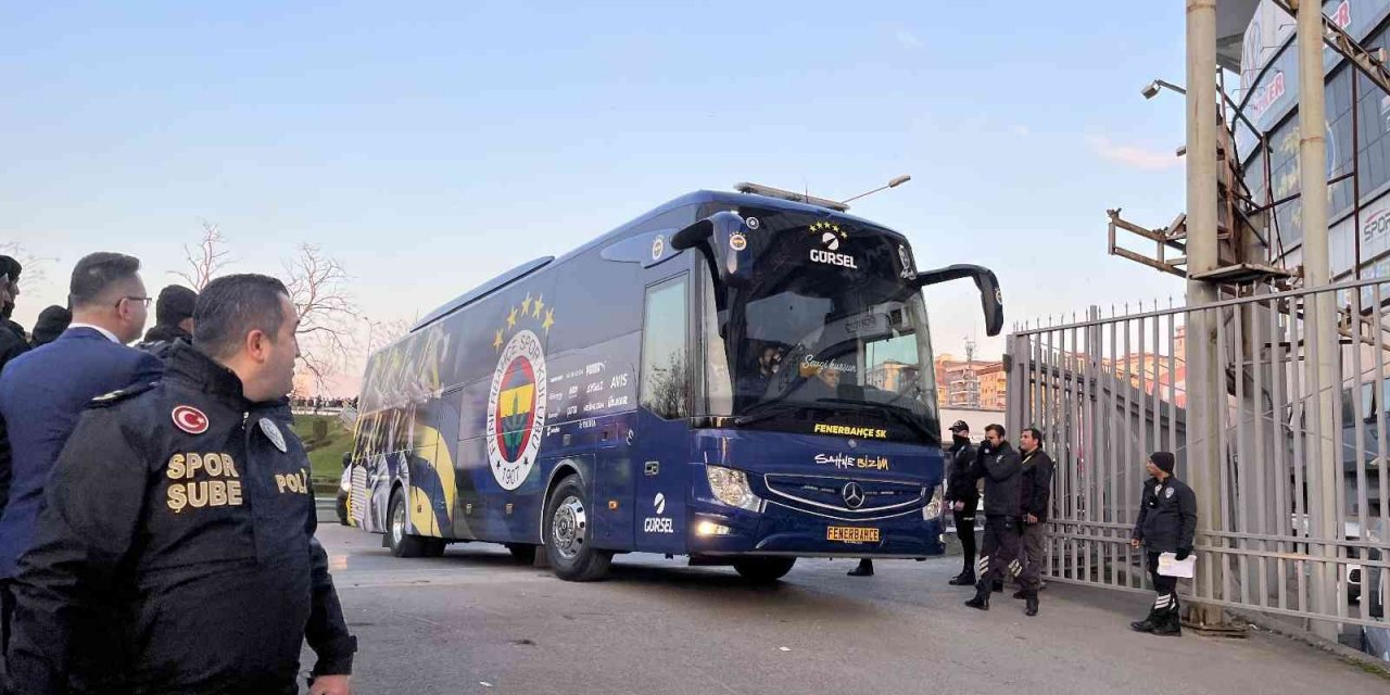 Fenerbahçe stada geldi