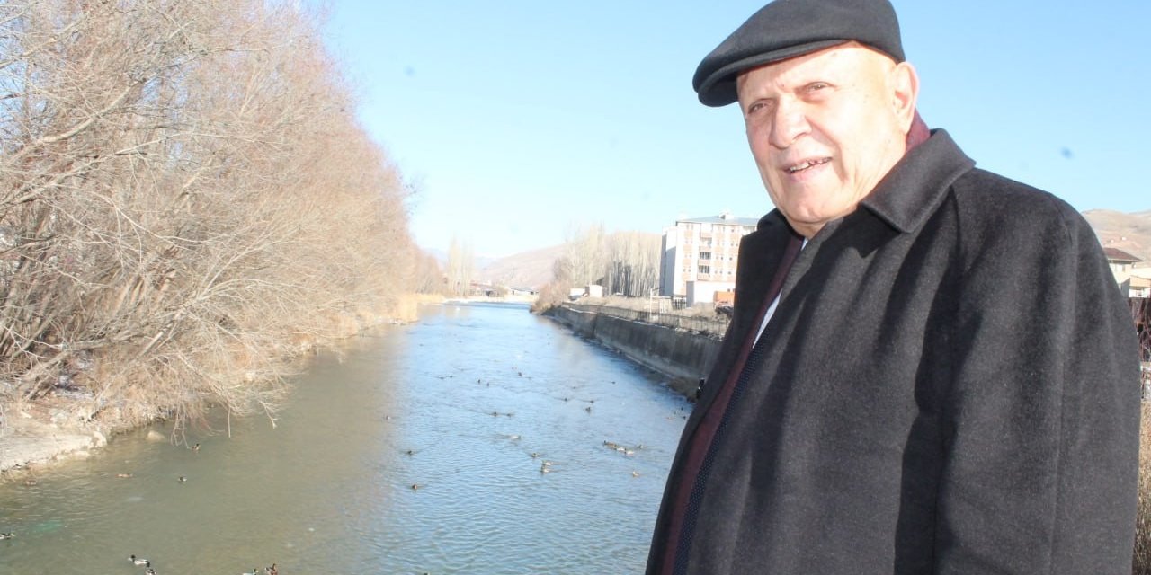 Sibirya’dan göç eden yeşilbaşlı ördekler Bayburt’u sevdi