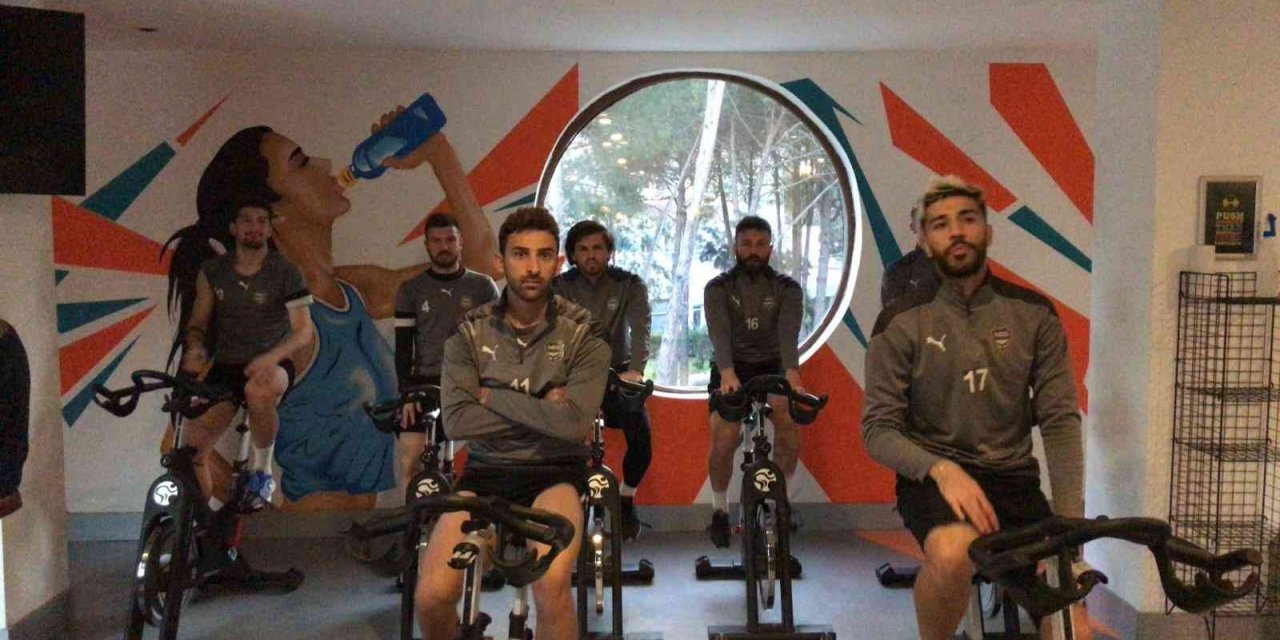 Nazilli Belediyespor Antalya kampını tamamladı