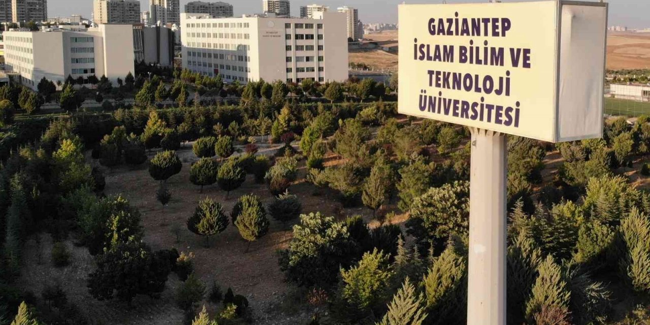 Sanal evrende eğitim görüyorlar