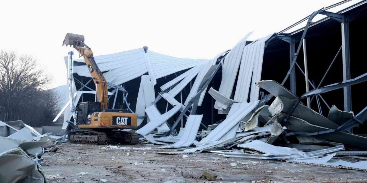 Nilüfer’de kaçak yapılarla kararlı mücadele