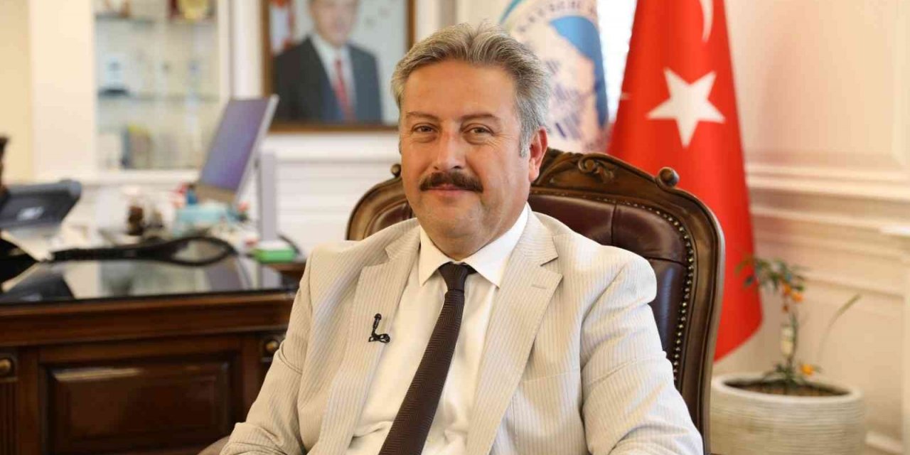 Başkan Palancıoğlu, "10 Ocak Çalışan Gazeteciler Günü"nü kutladı