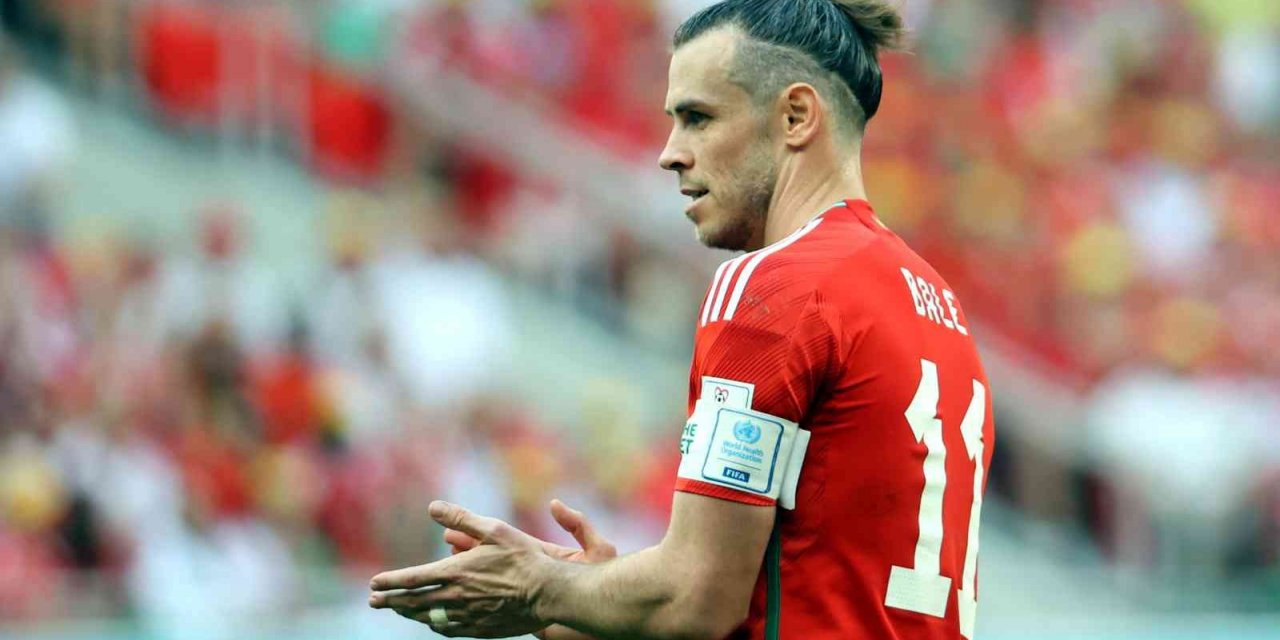 Gareth Bale futbolu bıraktığını açıkladı