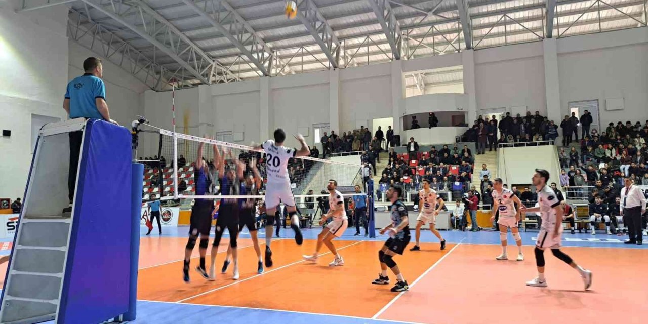 Efeler Ligi 14. hafta: Türşad: 3 - Hatay Büyükşehir Belediye: 1