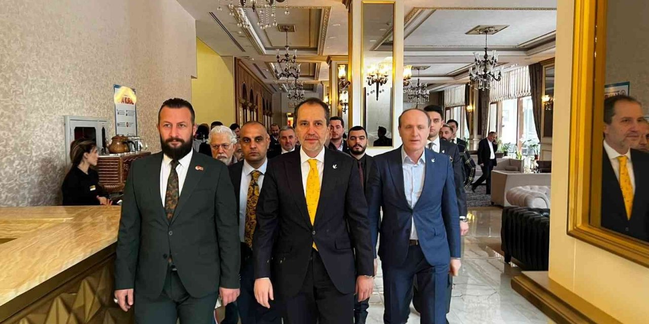 Çat: “Yarınlar rahatından vazgeçenlerindir”