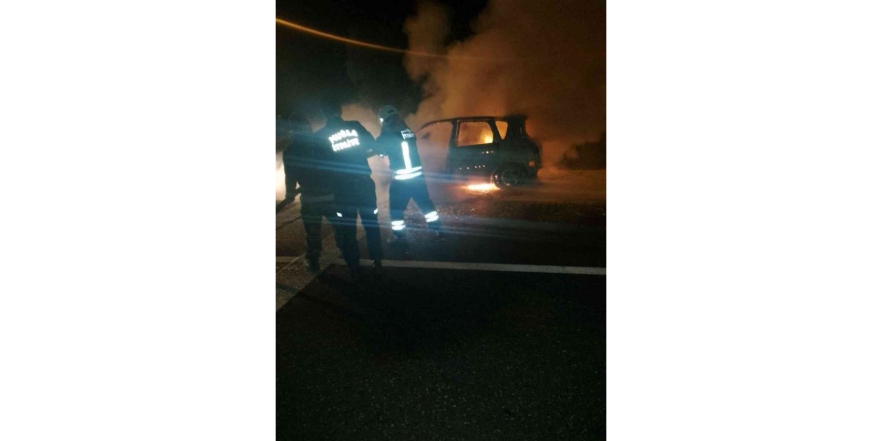 Ula’da araç yangını