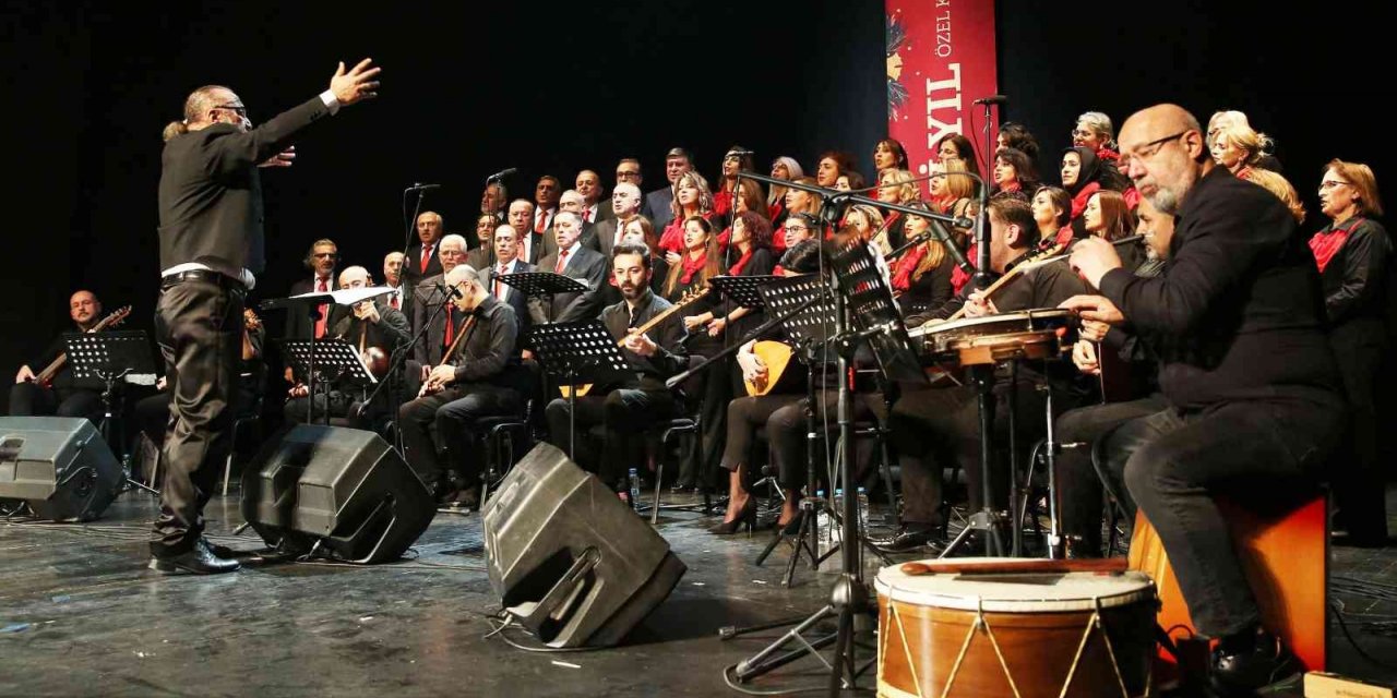 Nilüfer yeni yıla türkülerle merhaba dedi