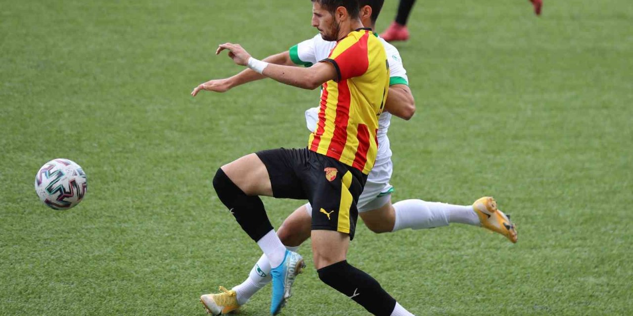 Yılmaz Basravi, Alanya Kestelspor’a kiralandı