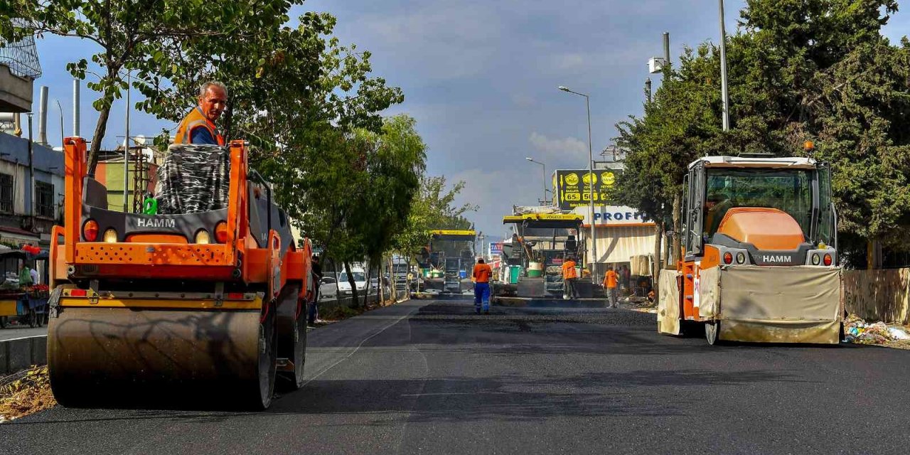 Mersin Büyükşehir Belediyesi 2022 yılında 522 ton sıcak asfalt döktü