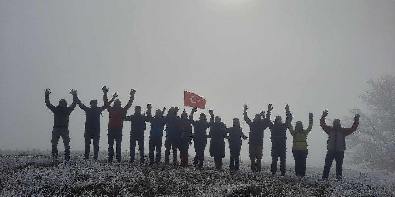 Doğa tutkunları Metristepe’de 1. İnönü Zaferi’ni andı