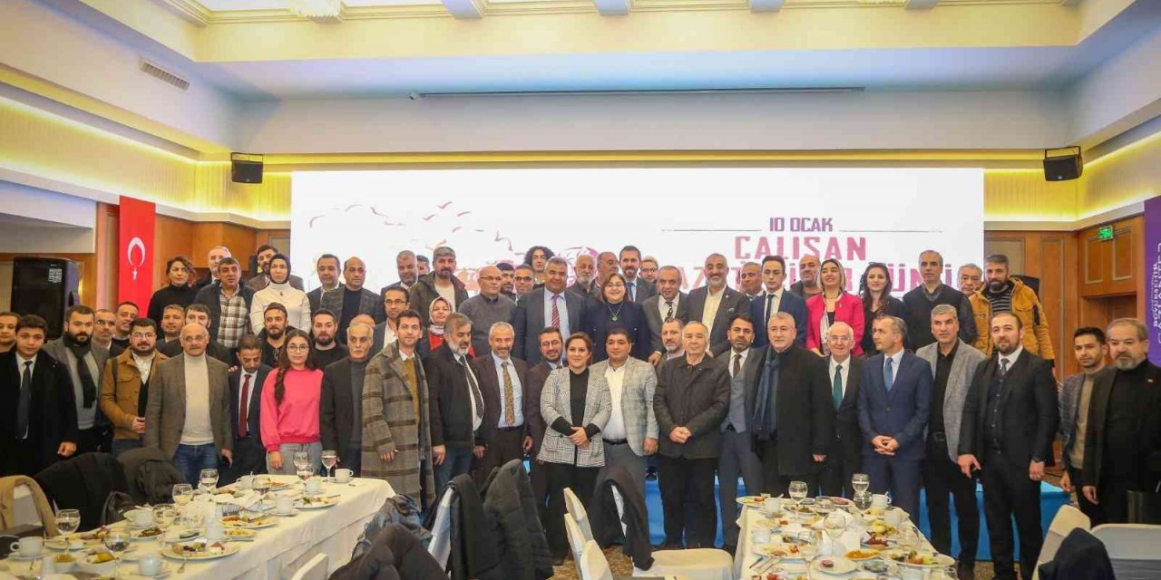 Şahin 10 Ocak’ta gazetecilerle bir araya geldi