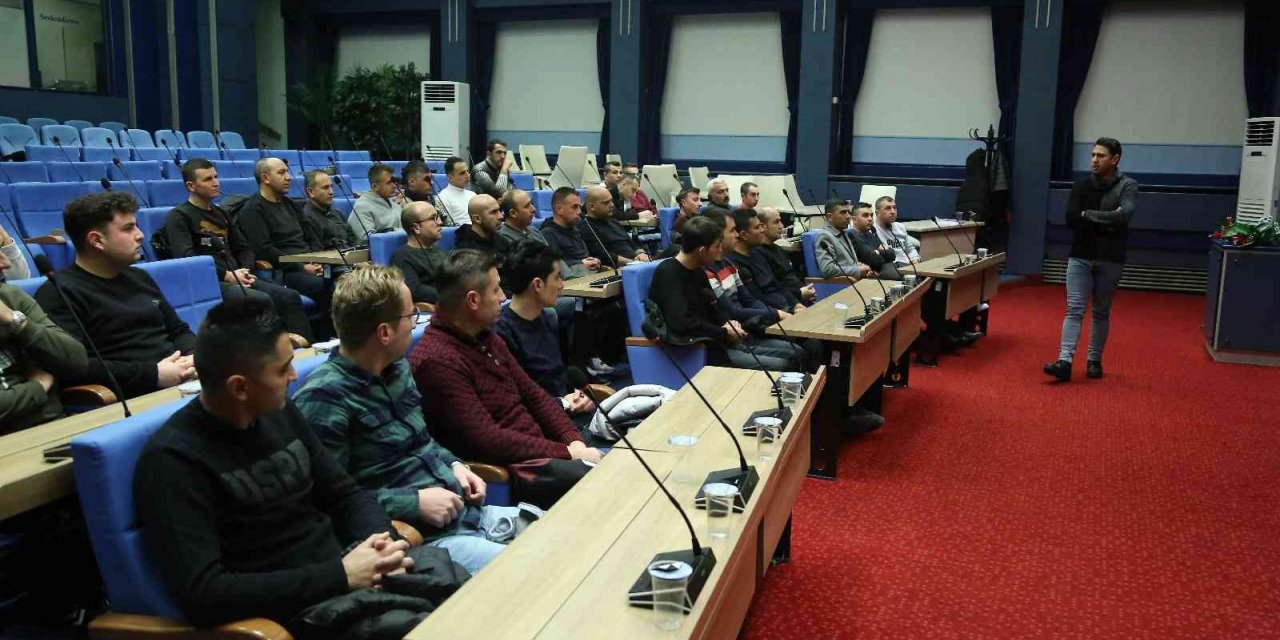 Büyükşehirden yeni itfaiye personellerine iş güvenliği eğitimi