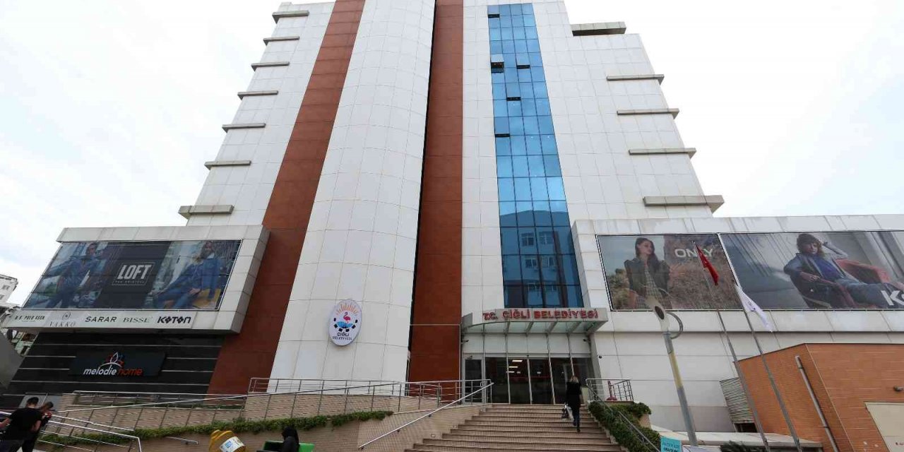 Çiğli’de vatandaşın talebi çözümsüz kalmıyor