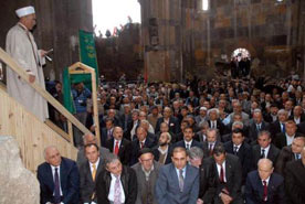 Namaz tamam imam geri gelecek mi?