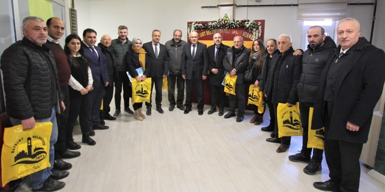 Başkan Pekmezci gazetecileri ağırladı