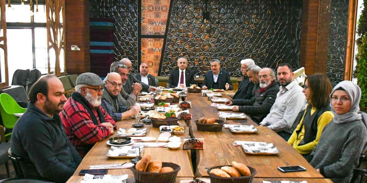 Konya haber! Seydişehir Kaymakamı gazetecilerin gününü kutladı