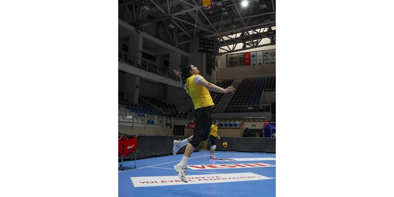 Göztepe Voleybol, Muratpaşa Bld. maçının hazırlıklarını sürdürdü