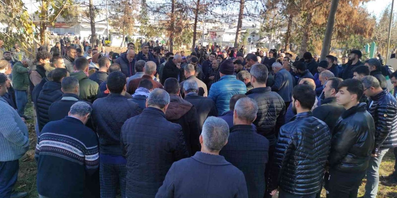 İzmit’te öldürülen sağlık çalışanı memleketi Şanlıurfa’da defnedildi