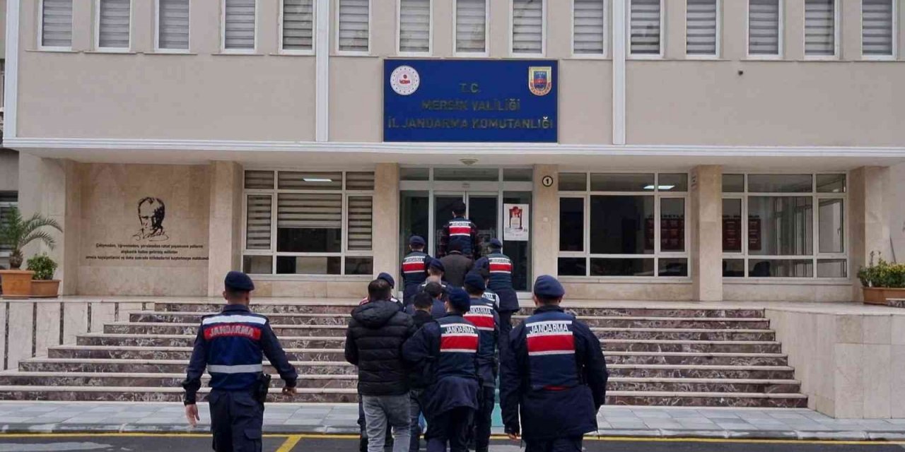 Mersin’de göçmen kaçakçılığı organizatörü 6 şüpheli gözaltına alındı