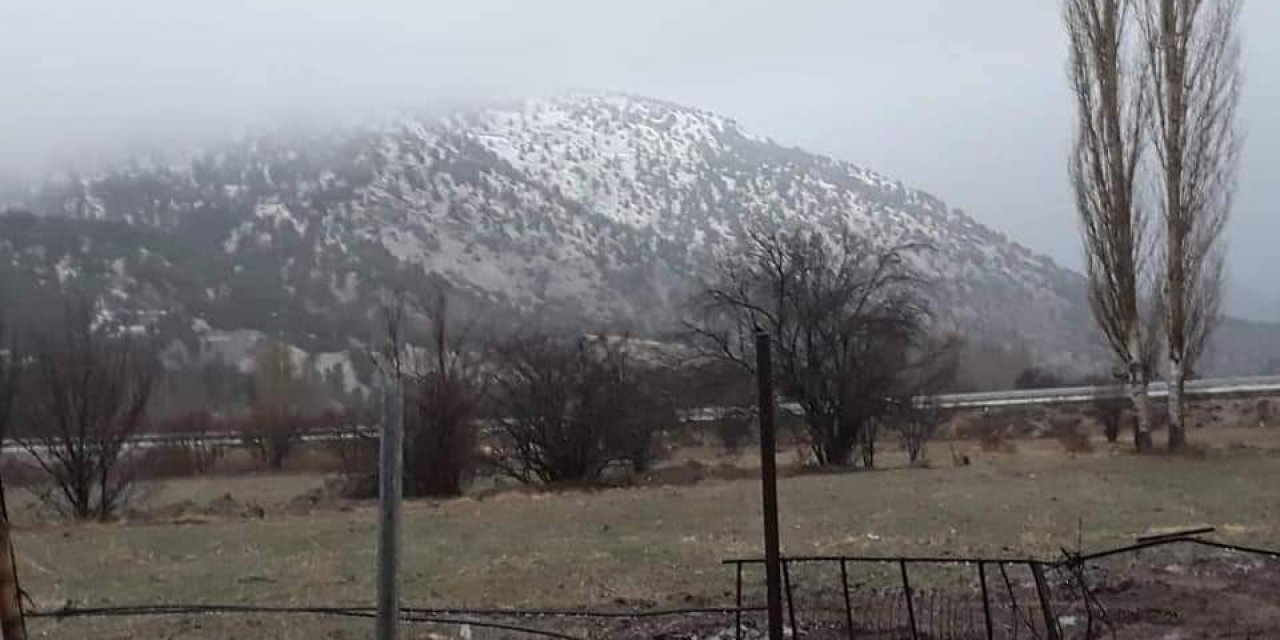 Denizli’ye yılın ilk karı düştü