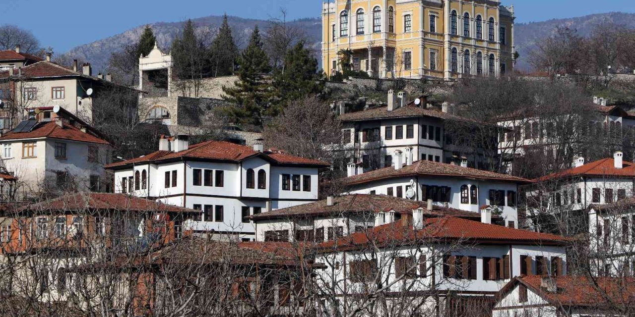 3 bin yıllık Tarihi Kent, restorasyonlarıyla örnek oluyor