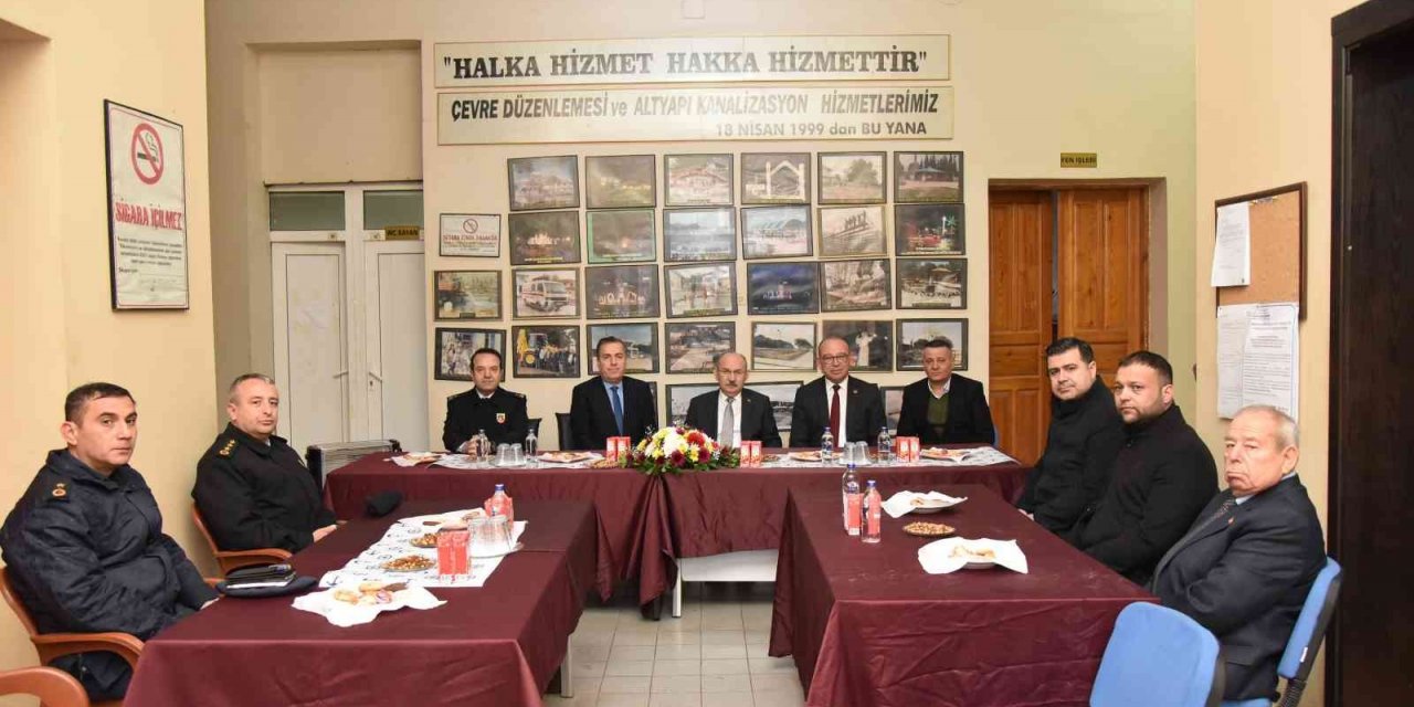 Vali Karadeniz, Turgutlu’da incelemelerde bulundu