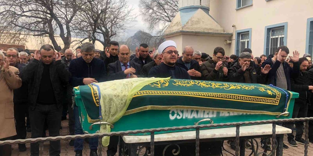 Başkan Çeşmeci’nin acı günü