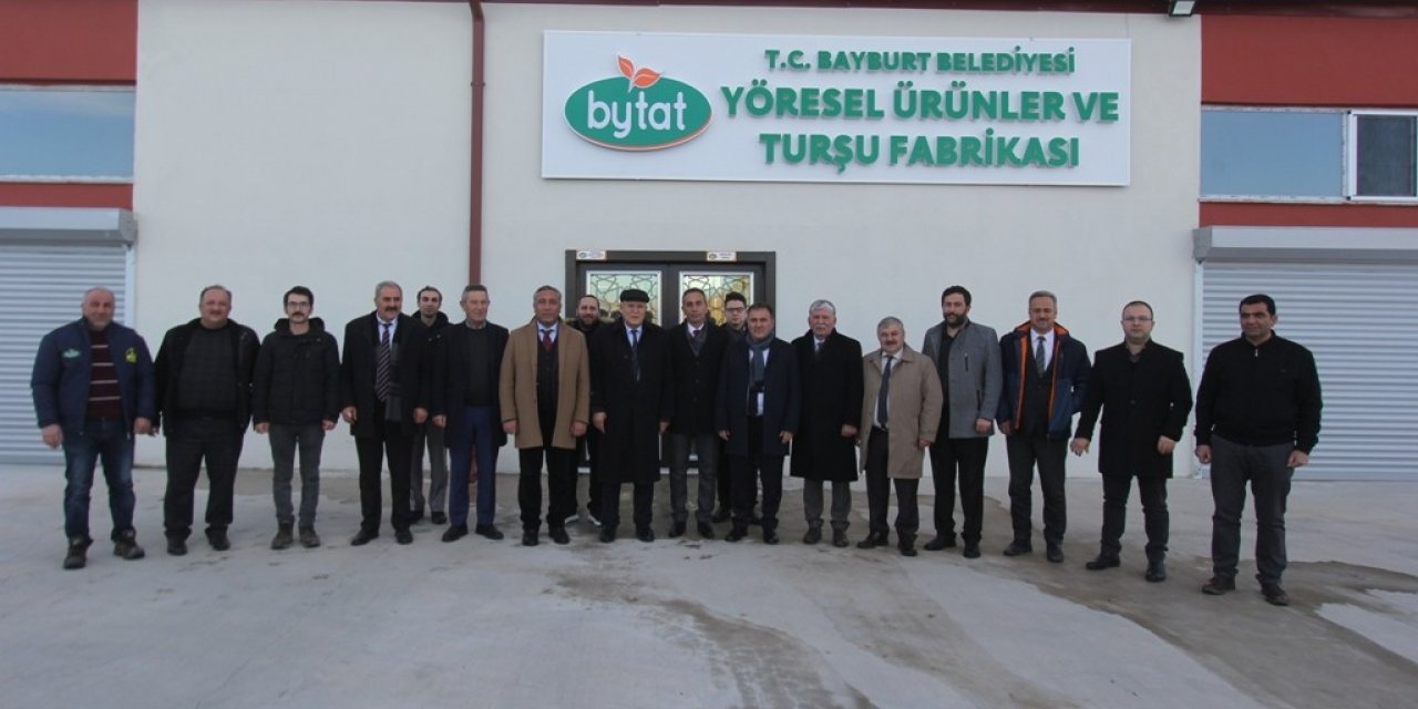 Başkan Pekmezci, Gümüşhaneli başkanları ağırladı