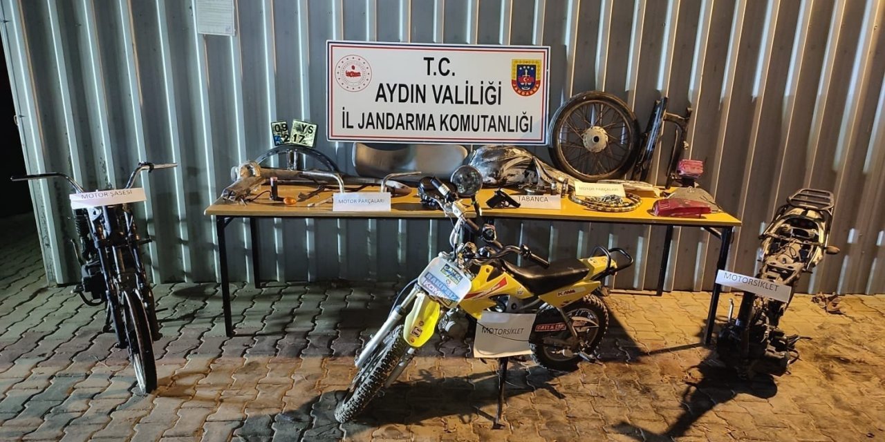 Çaldıkları motosiklet ile yakalandılar