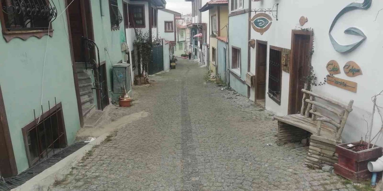 Tarihi Odunpazarı bölgesi boş kaldı