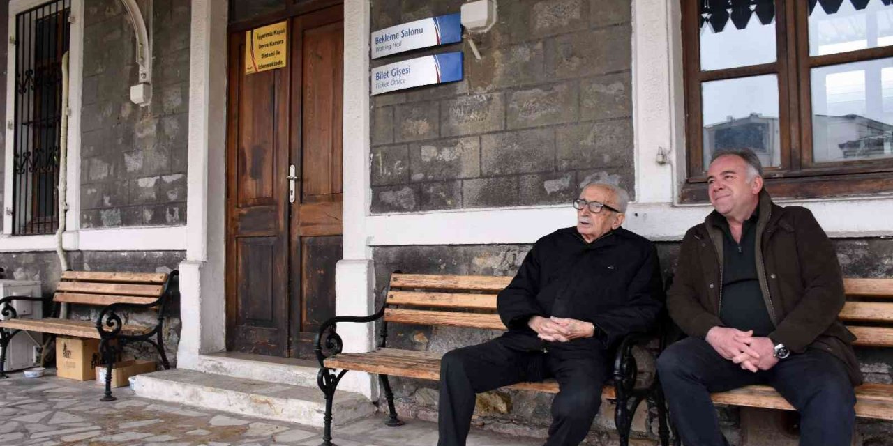 Yazar Benazus, Atatürk’le tanıştığı yere 85 yıl sonra geldi