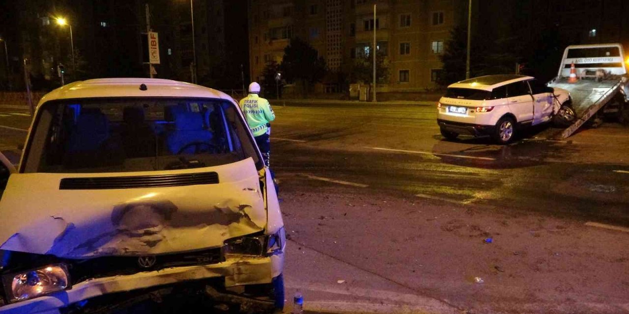 Kayseri’de cip ile ticari araç çarpıştı: 7 yaralı