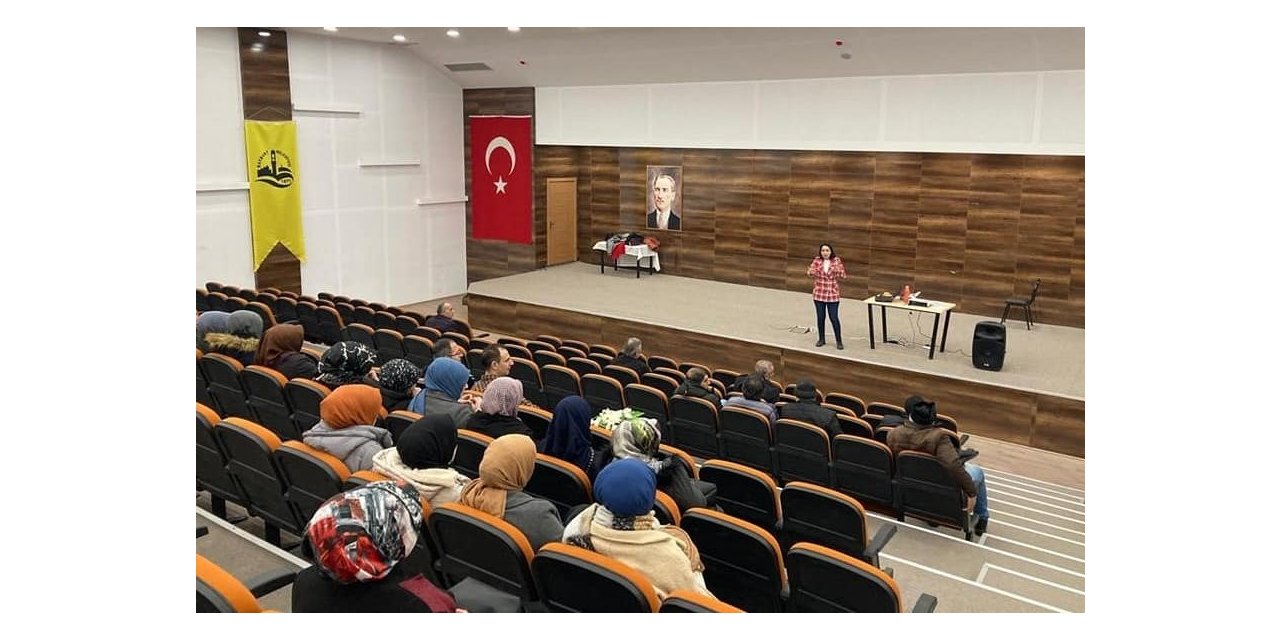 Eğitim kurumlarında çalışanlara ’Öfke ve Stres Yönetimi’ eğitimi verildi