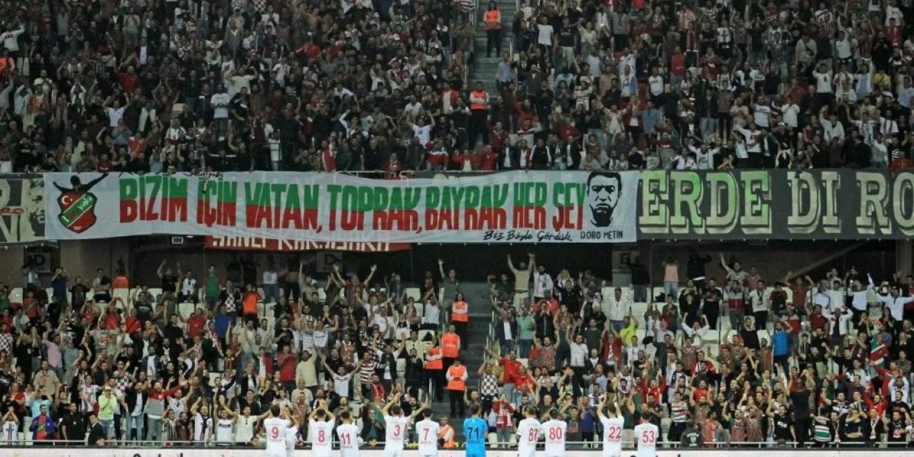 Karşıyakalı taraftarlardan tesis ziyareti