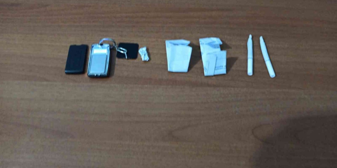 Sabit telefonu uyuşturucu zulası yapmışlar