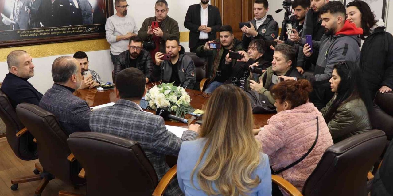 Başkan Özcan, ilçeye yapılacak yatırımlar hakkında bilgi verdi