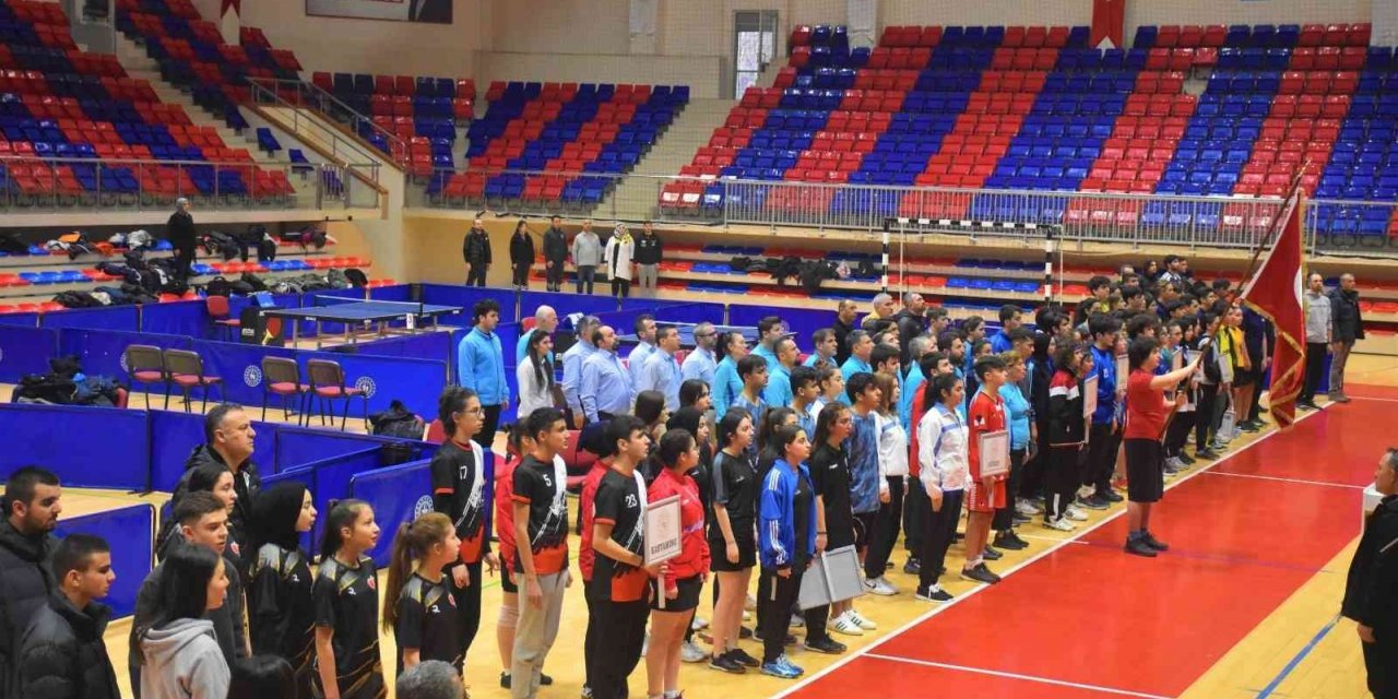 Okul Sporları Masa Tenisi Grup Müsabakaları Karabük’te başladı