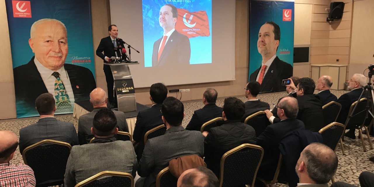 Fatih Erbakan'dan Konya'da “6’lı masadan 28 Şubat kokuları geliyor” açıklaması
