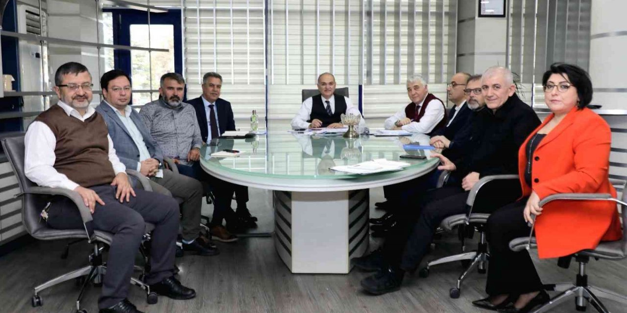 Modern sanayi sitesi inşaatı için imzalar atıldı