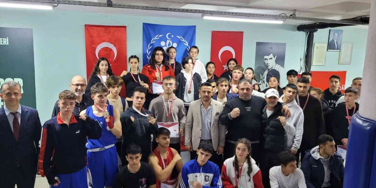 Aydın’da Boks Şampiyonası sona erdi