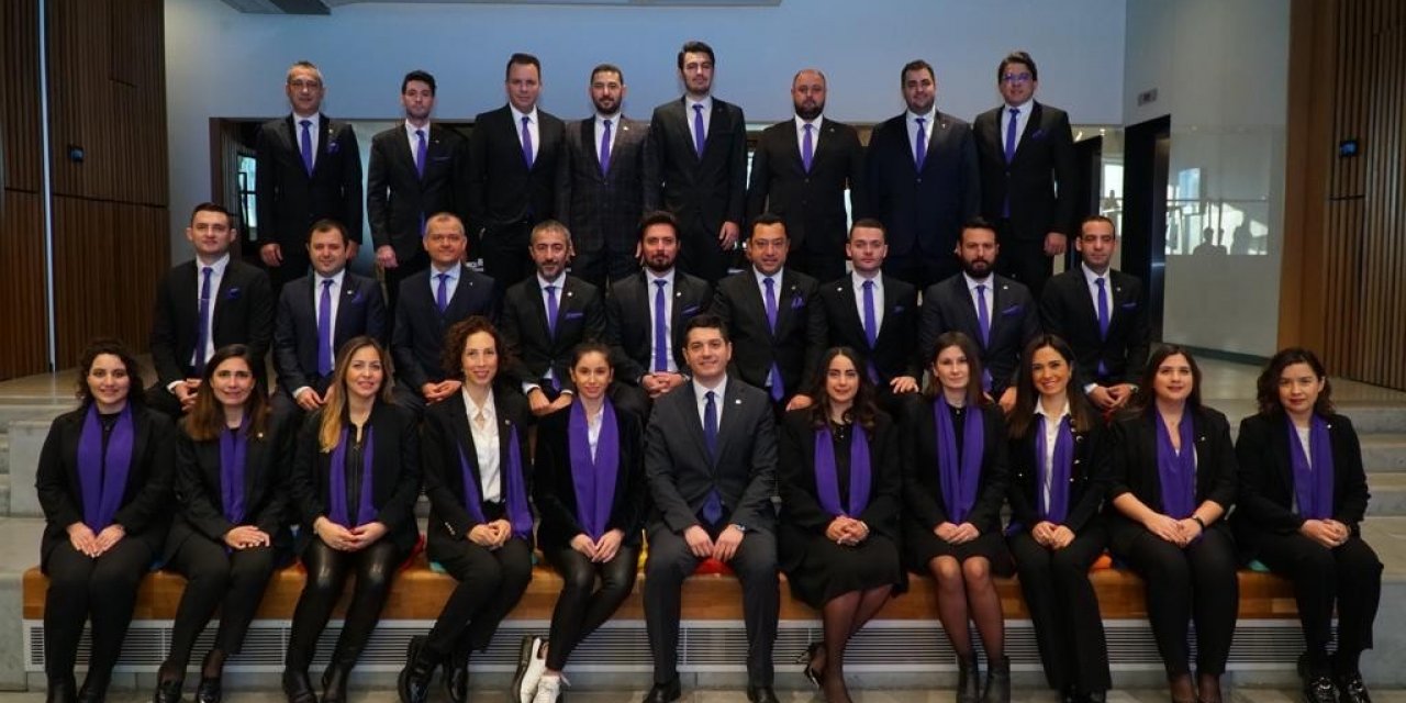 EGİAD’da Yelkenbiçer güven tazeledi