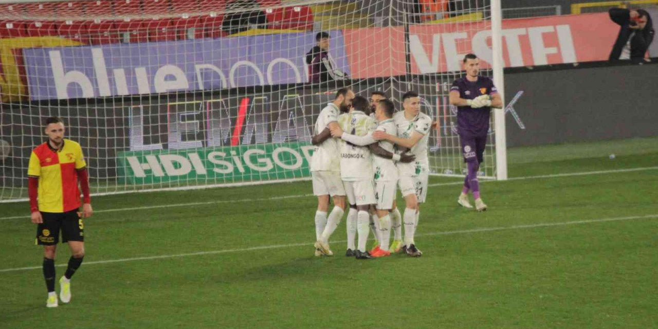 Spor Toto 1. Lig: Göztepe: 0 - Sakaryaspor: 1