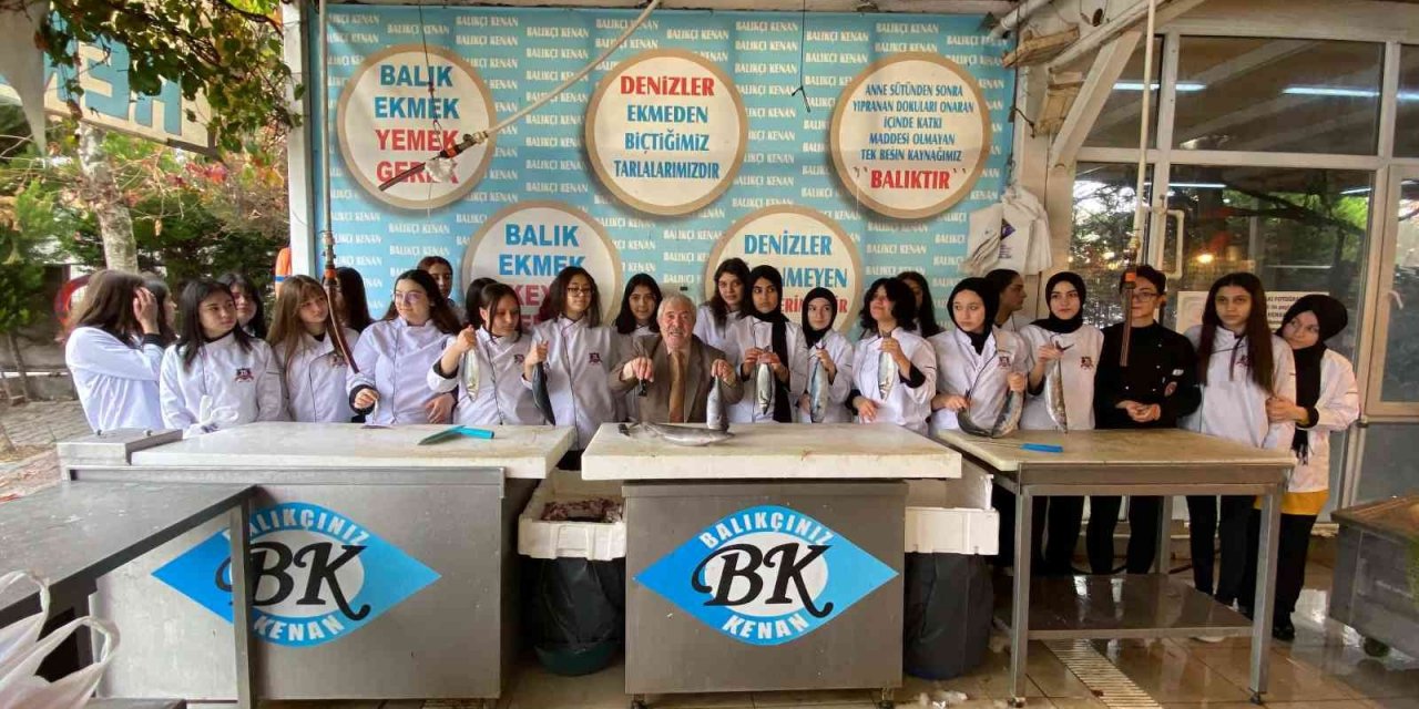 Geleceğin aşçılarının ilk dersi deniz ve balık oldu