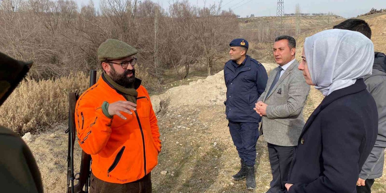 Yazıhan’da yaban domuzlarıyla etkin mücadele