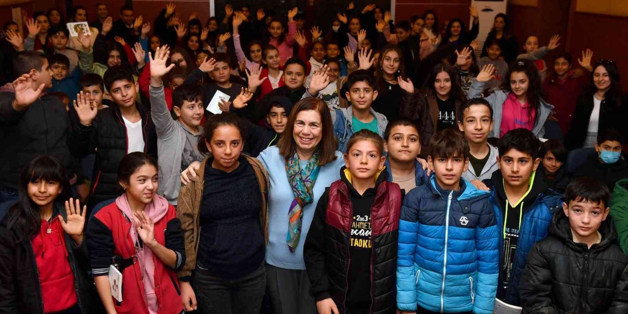 Mersin Edebiyat Festivali ikinci gününde