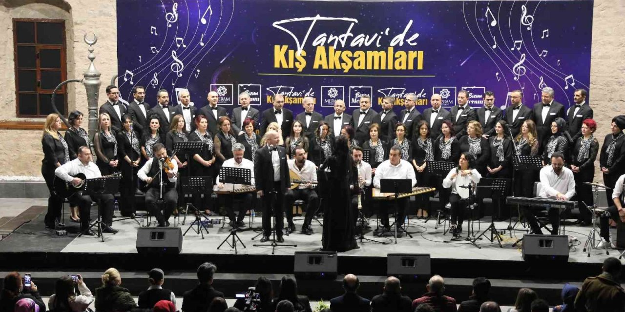Konya'da Tantavi Kış Akşamları başladı! Gedavet Sesler Topluluğu'ndan konser