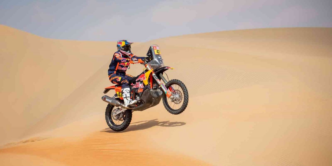 2023 Dakar Rallisi’nde motosiklette şampiyon Kevin Benavides