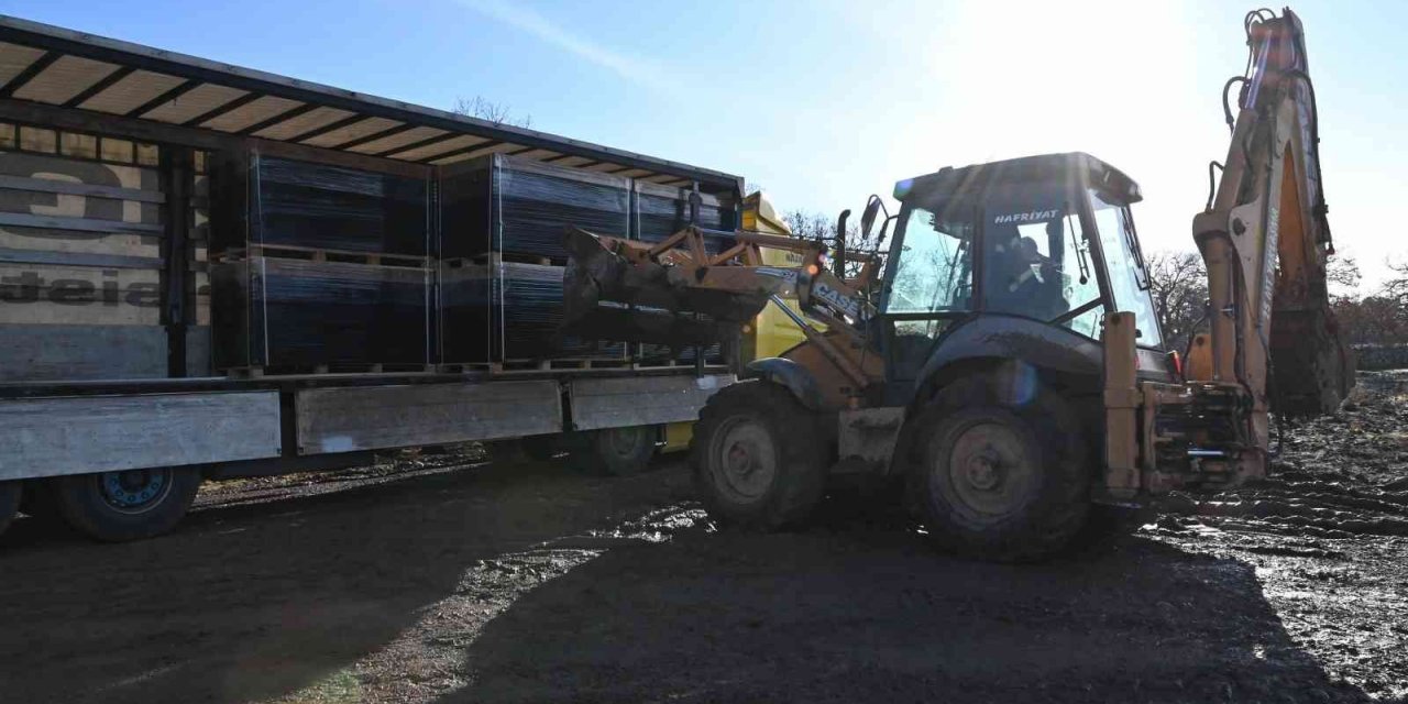 Seyitli’de dev enerji tesisinin malzeme sevkiyatı başladı