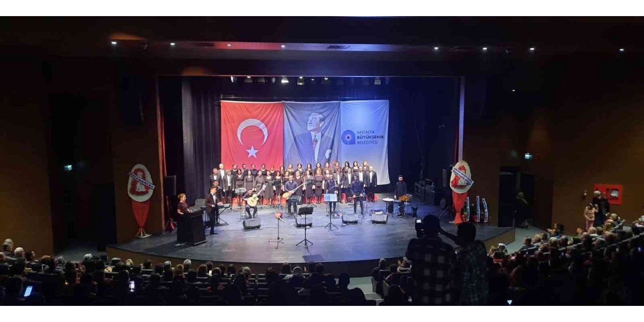 Gazipaşa Kültür Merkezi ilk etkinliğine ev sahipliği yaptı