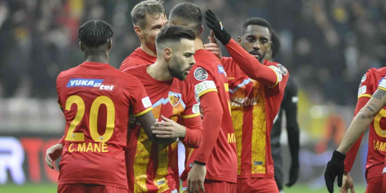 Kayserispor ilk yarıda 26 puan topladı